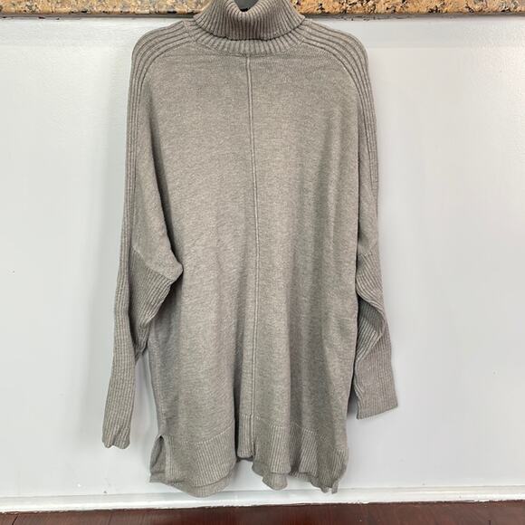 TIME and TRU Gray Turtleneck Longline Ribbed Knit Sweater Blouse - Picture 1 of 11